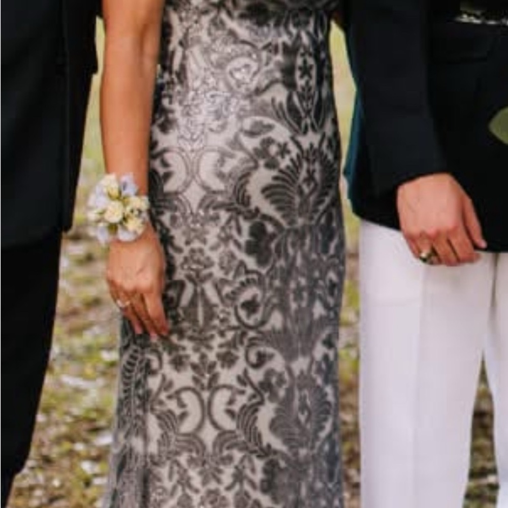 Tadashi Shoji Silver Appliqué Gown